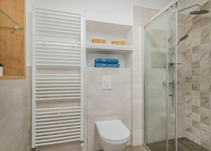 Διαμέρισμα Nevera 1 *