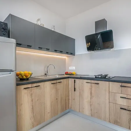 Apartment Nevera 1 Vrbnik (Primorje-Gorski Kotar)